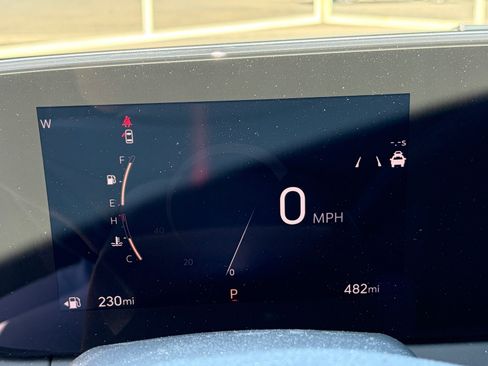 Used 2026 Buick Envista Avenir FWD image 23