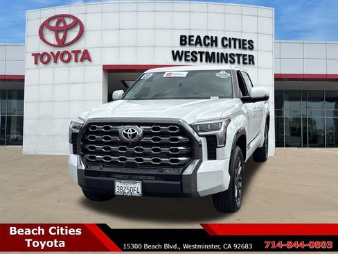 Certified 2025 Toyota Tundra Platinum AWD/4WD image 5