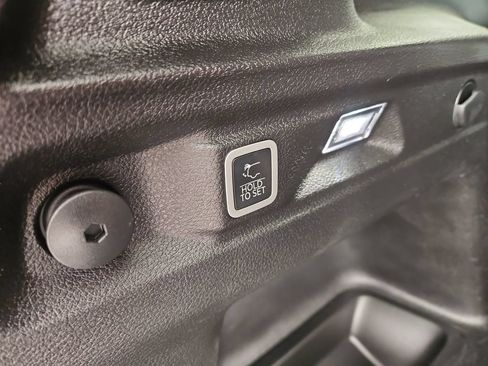Used 2023 Jeep Grand Cherokee L Laredo AWD/4WD image 21