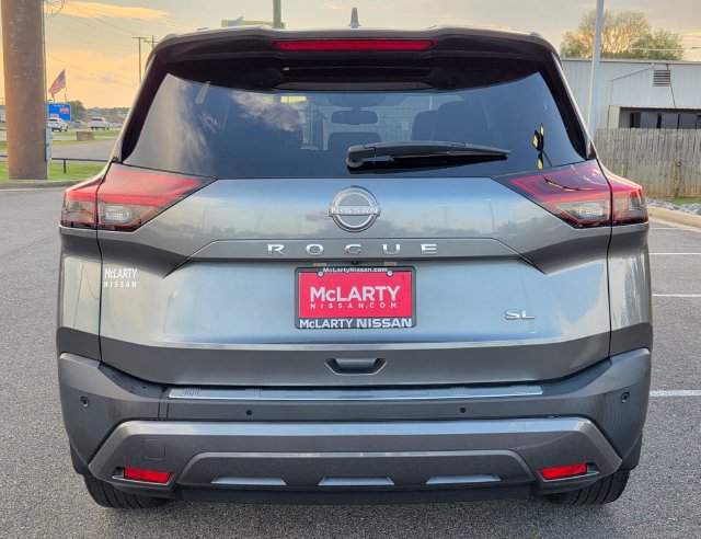 Used 2023 Nissan Rogue SL w/ SL Premium Package FWD image 7