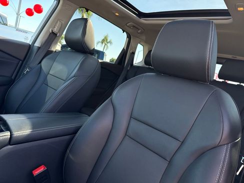 Certified 2023 Nissan Rogue SL w/ SL Premium Package FWD image 16