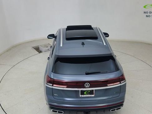 Used 2026 Volkswagen Atlas Cross Sport SEL Premium R-Line AWD/4WD image 86