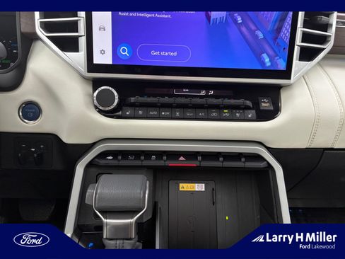 Used 2024 Toyota Sequoia Capstone image 30