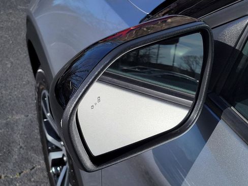 Used 2023 Ford Explorer ST-Line image 8