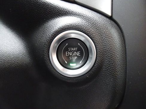 Certified 2022 Chevrolet Silverado 1500 Custom image 20