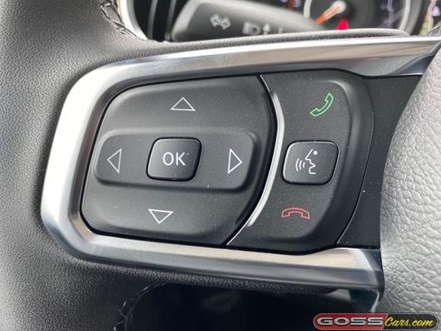 New 2026 Jeep Wrangler Unlimited Sahara AWD/4WD image 19