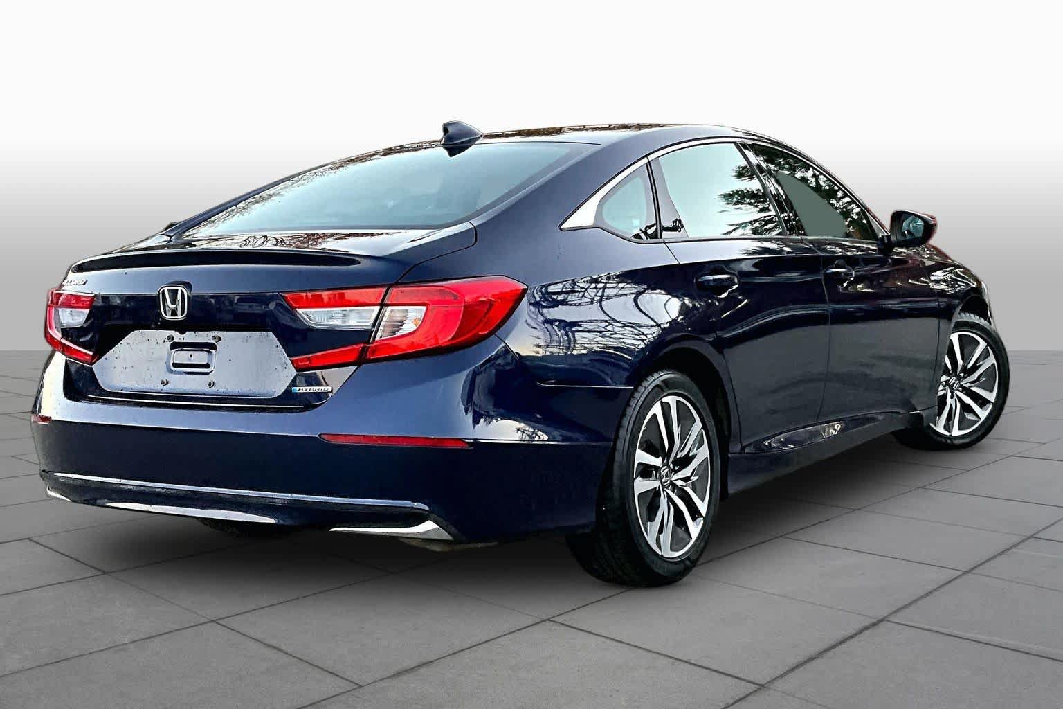 Used 2018 Honda Accord Hybrid image 13