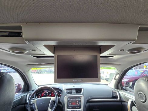 Used 2015 GMC Acadia Denali image 20