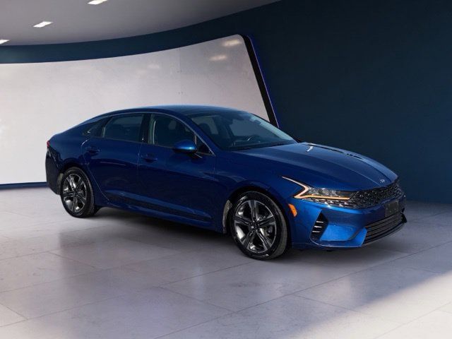 Used 2021 Kia K5 EX FWD image 7
