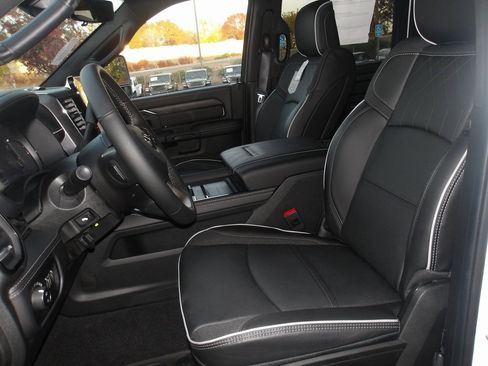 New 2026 RAM 2500 Limited image 11