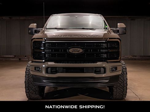 Used 2026 Ford F250 Platinum w/ Platinum Plus Package AWD/4WD image 4