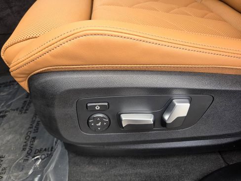 New 2026 BMW X5 xDrive50e w/ M Sport Package image 26