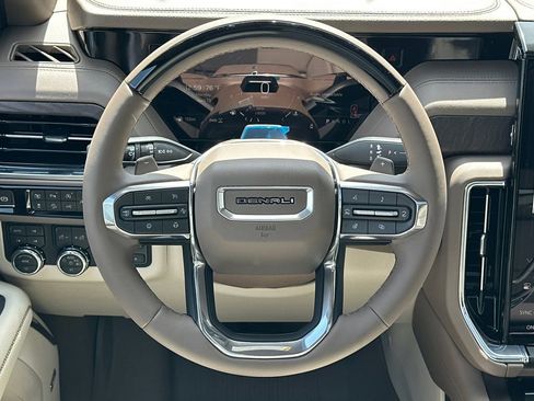 New 2026 GMC Yukon XL Denali w/ Denali Reserve Package image 26