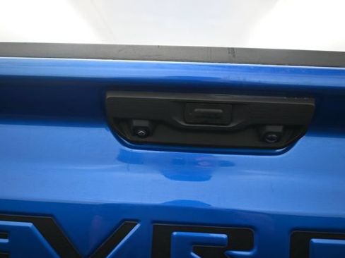 Used 2023 Chevrolet Silverado 1500 LT AWD/4WD image 24