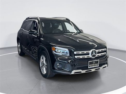 Certified 2021 Mercedes-Benz GLB 250 4MATIC image 3