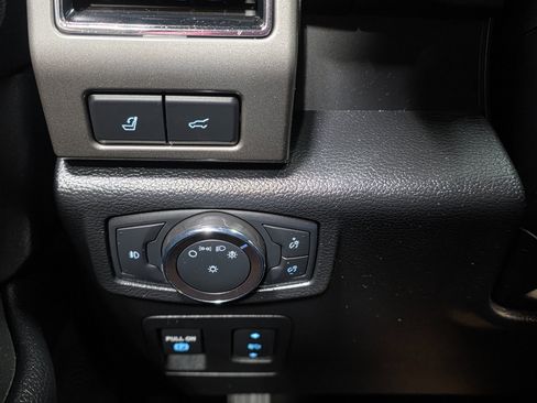 Used 2019 Ford Expedition XLT w/ Equipment Group 202A image 41