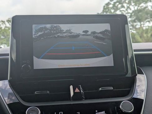 Used 2025 Toyota Corolla SE FWD image 19
