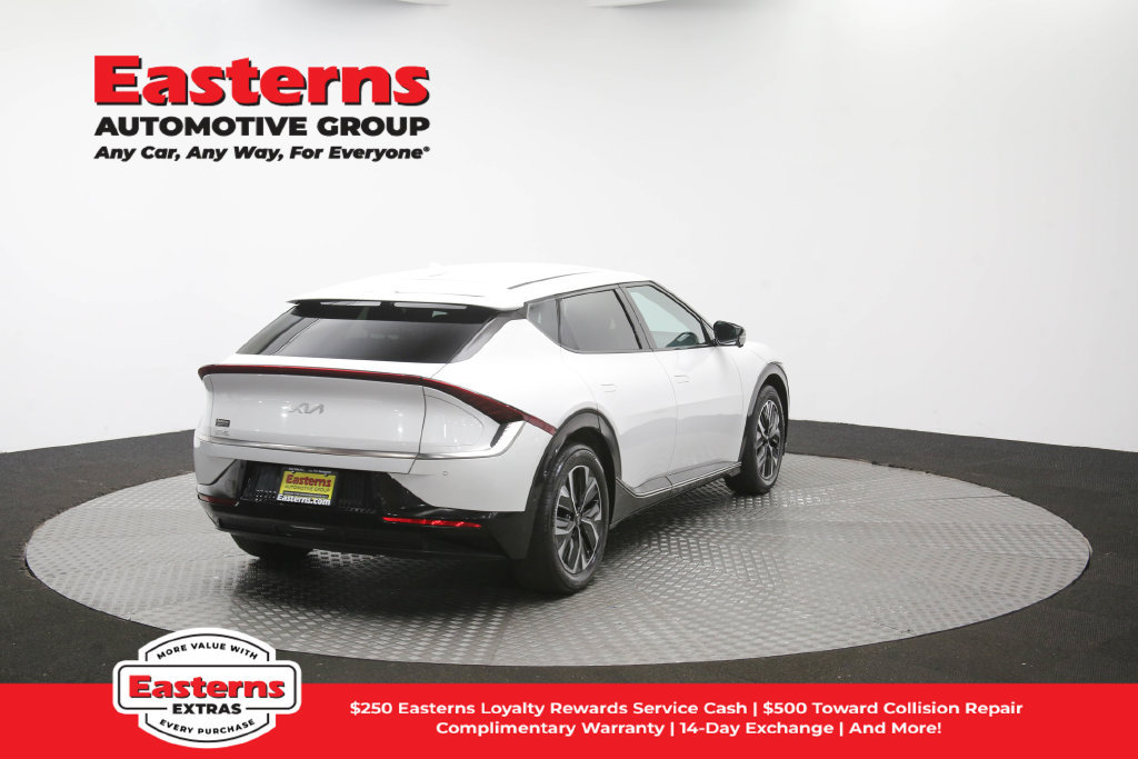 Used 2024 Kia EV6 Wind w/ Wind Technology Package AWD/4WD image 43