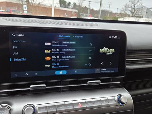 Used 2025 Hyundai Kona SEL AWD/4WD image 21