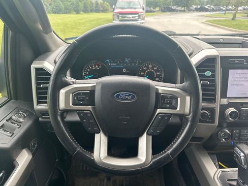 Used 2020 Ford F150 Lariat w/ Equipment Group 502A Luxury AWD/4WD image 17