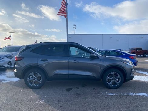New 2026 Ford Escape ST-Line w/ Tech Pack #1 image 4