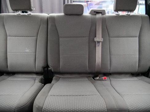 Used 2017 Ford F150 XLT AWD/4WD image 4