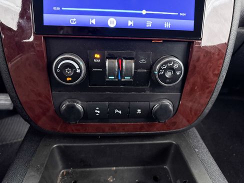 Used 2012 Chevrolet Tahoe 4WD w/ Skid Plate Package image 22