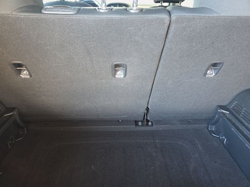 Certified 2025 Kia Soul LX w/ LX Technology Package FWD image 10