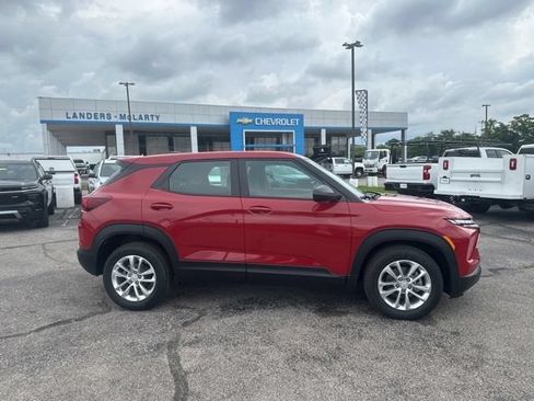 New 2026 Chevrolet TrailBlazer LS FWD image 2