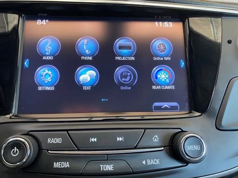 Used 2017 Buick Envision Essence FWD image 25