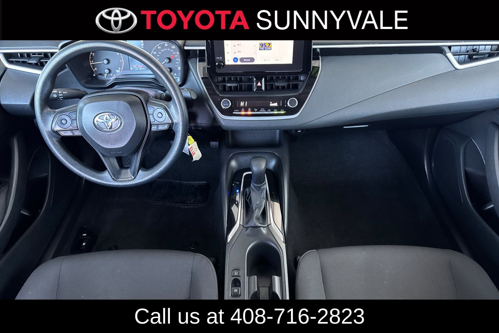 Used 2024 Toyota Corolla LE FWD image 4