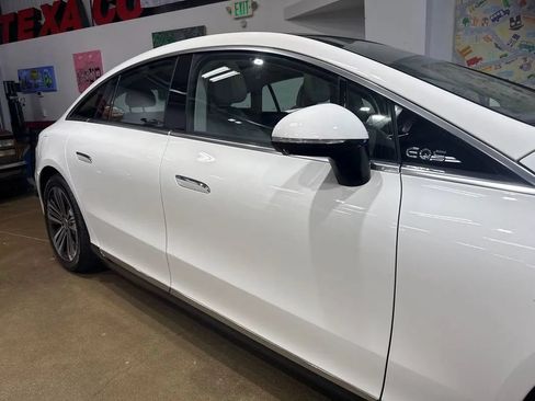 Used 2022 Mercedes-Benz EQS 450+ Sedan image 57