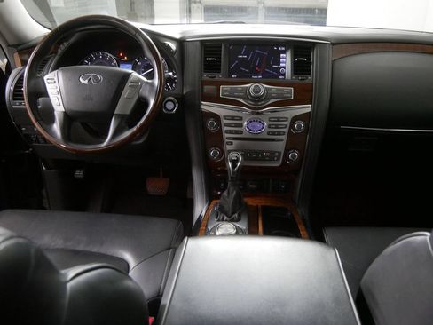 Used 2018 INFINITI QX80 4WD image 25