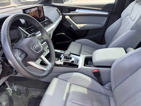Used 2024 Audi Q5 2.0T Prestige AWD/4WD image 8