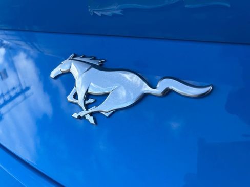 Used 2025 Ford Mustang Premium RWD image 34