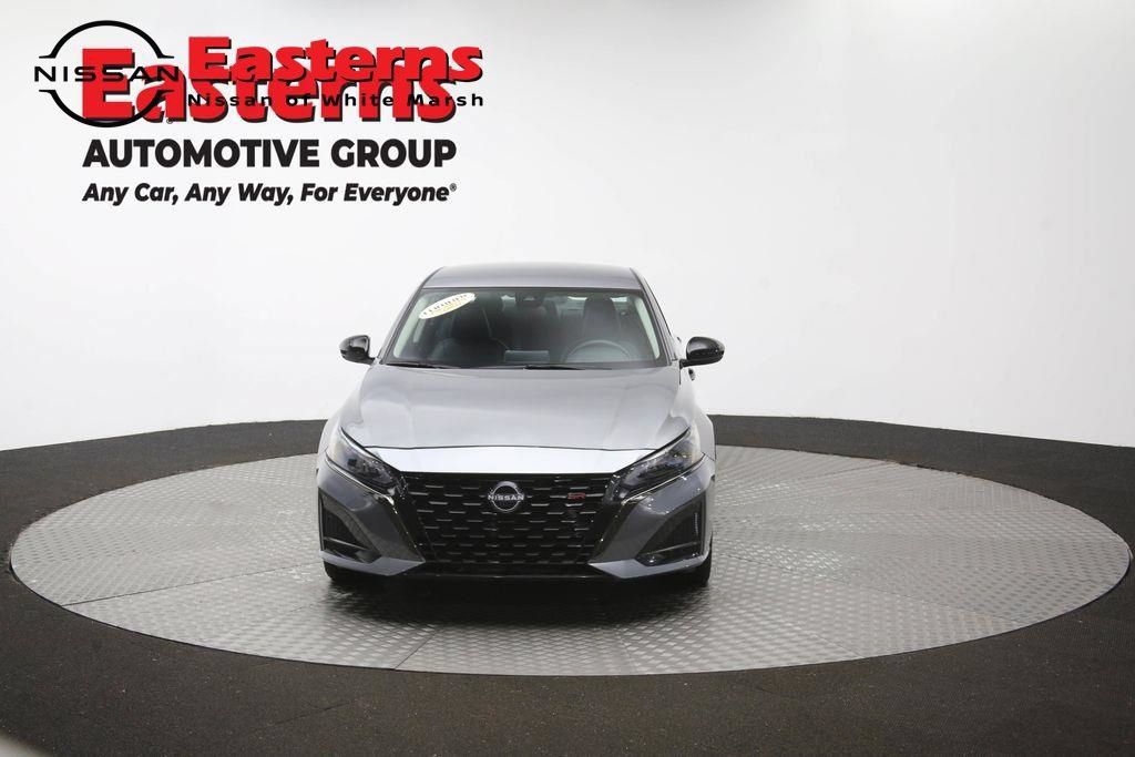 Used 2025 Nissan Altima 2.5 SR AWD/4WD image 53