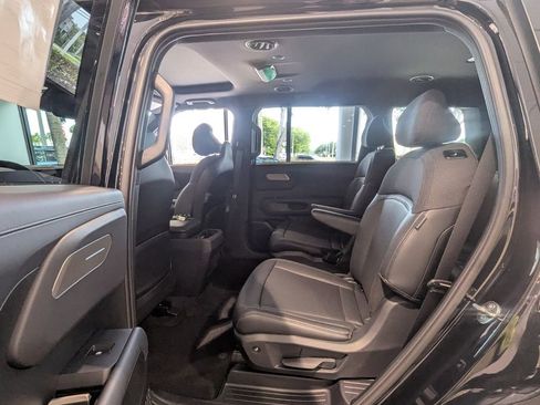 New 2027 Kia Telluride S FWD image 24