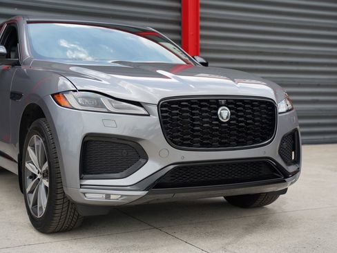 Used 2026 Jaguar F-PACE R-Dynamic S AWD/4WD image 6