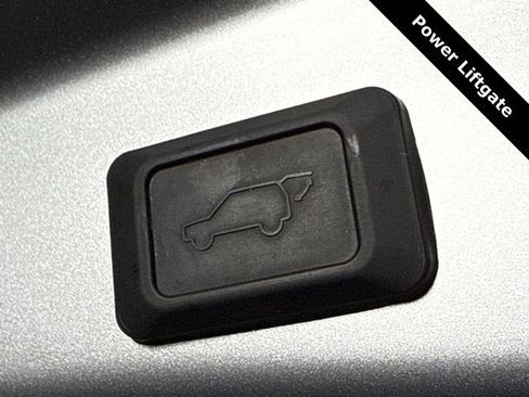 Used 2024 Toyota RAV4 XLE Premium image 16