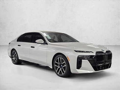 New 2026 BMW i7 eDrive50 w/ Executive Package RWD image 6
