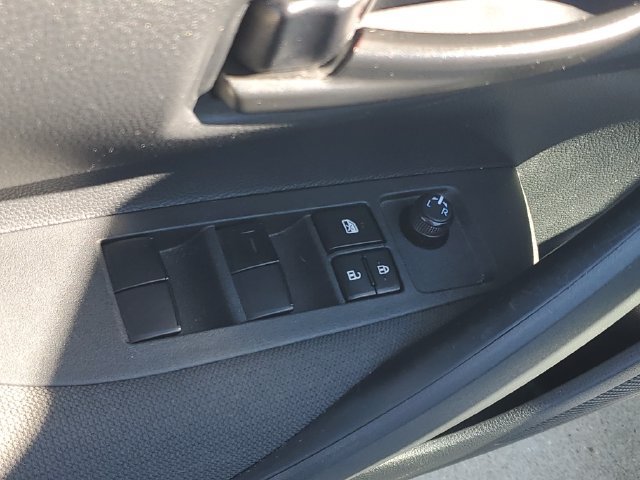 Used 2025 Toyota Corolla LE FWD image 15