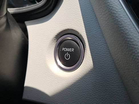 Used 2024 Toyota Corolla SE FWD image 19