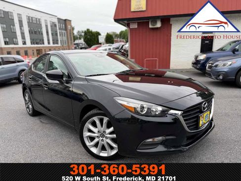 Used 2017 MAZDA MAZDA3 Touring FWD image 1