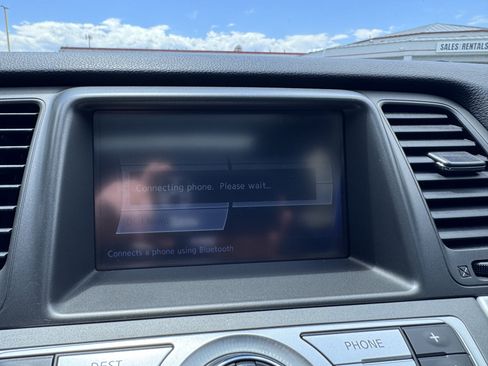 Used 2014 Nissan Murano LE w/ Platinum Edition Package AWD/4WD image 19
