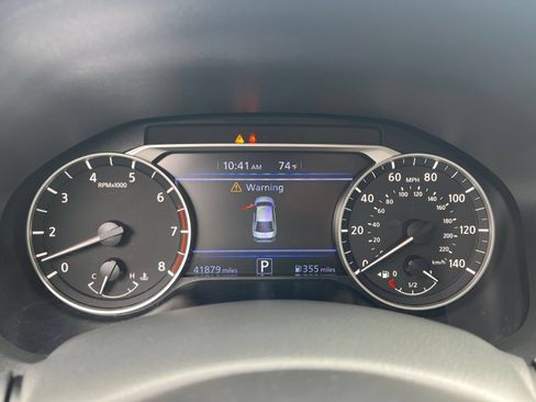 Used 2025 Nissan Altima 2.5 SV FWD image 35