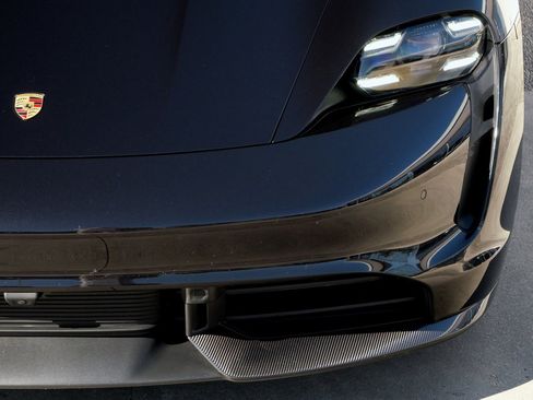 Used 2020 Porsche Taycan Turbo S image 6