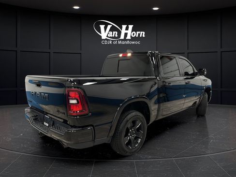 Used 2025 RAM 1500 Big Horn AWD/4WD image 7