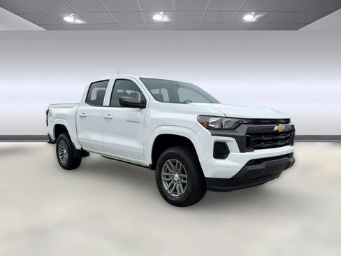 Used 2026 Chevrolet Colorado LT image 7