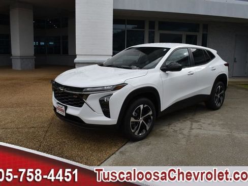 New 2026 Chevrolet Trax RS w/ Driver Confidence Package image 5