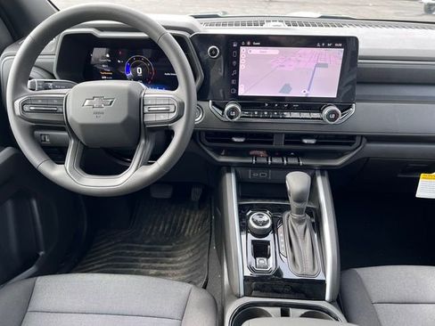 New 2026 Chevrolet Colorado Trail Boss AWD/4WD image 3